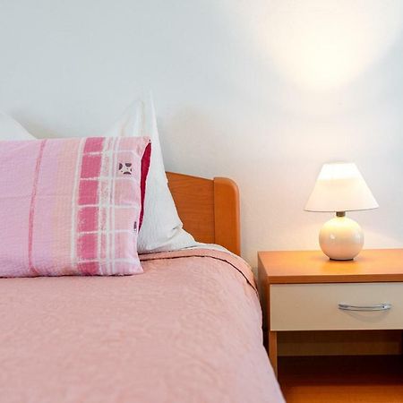 Apartmani Pataca Vodice Extérieur photo