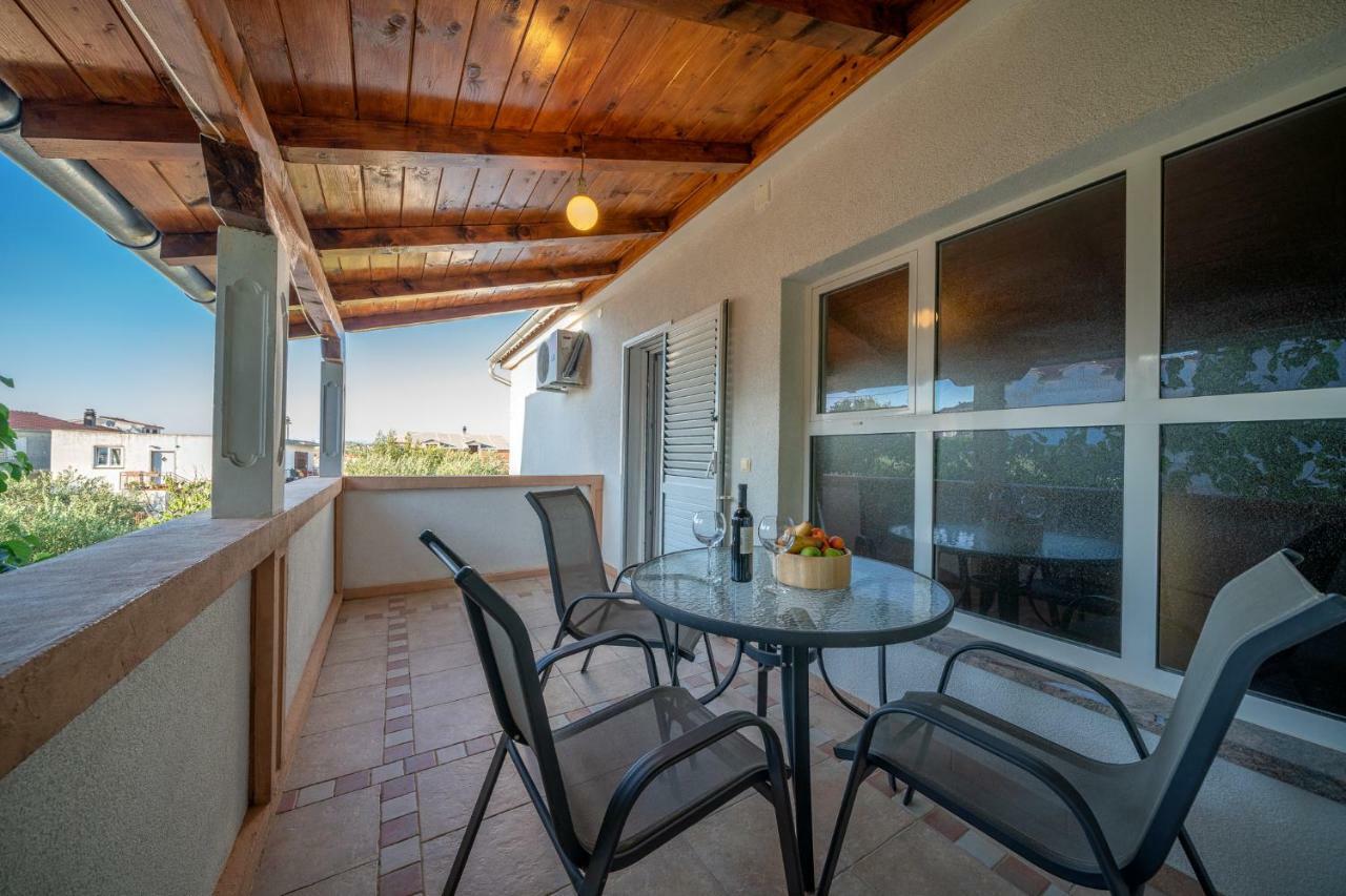 Apartmani Pataca Vodice Extérieur photo