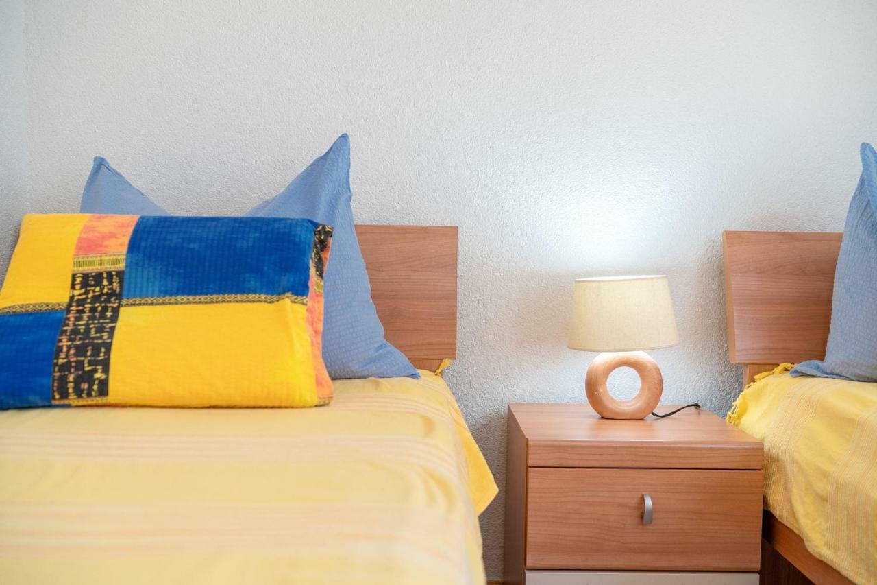 Apartmani Pataca Vodice Extérieur photo