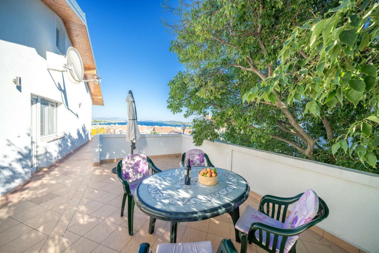 Apartmani Pataca Vodice Extérieur photo