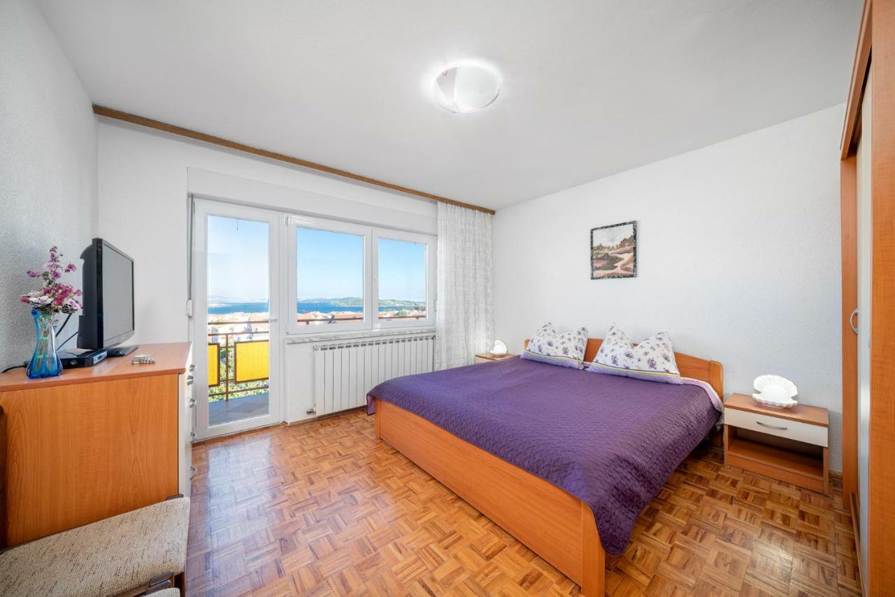 Apartmani Pataca Vodice Extérieur photo