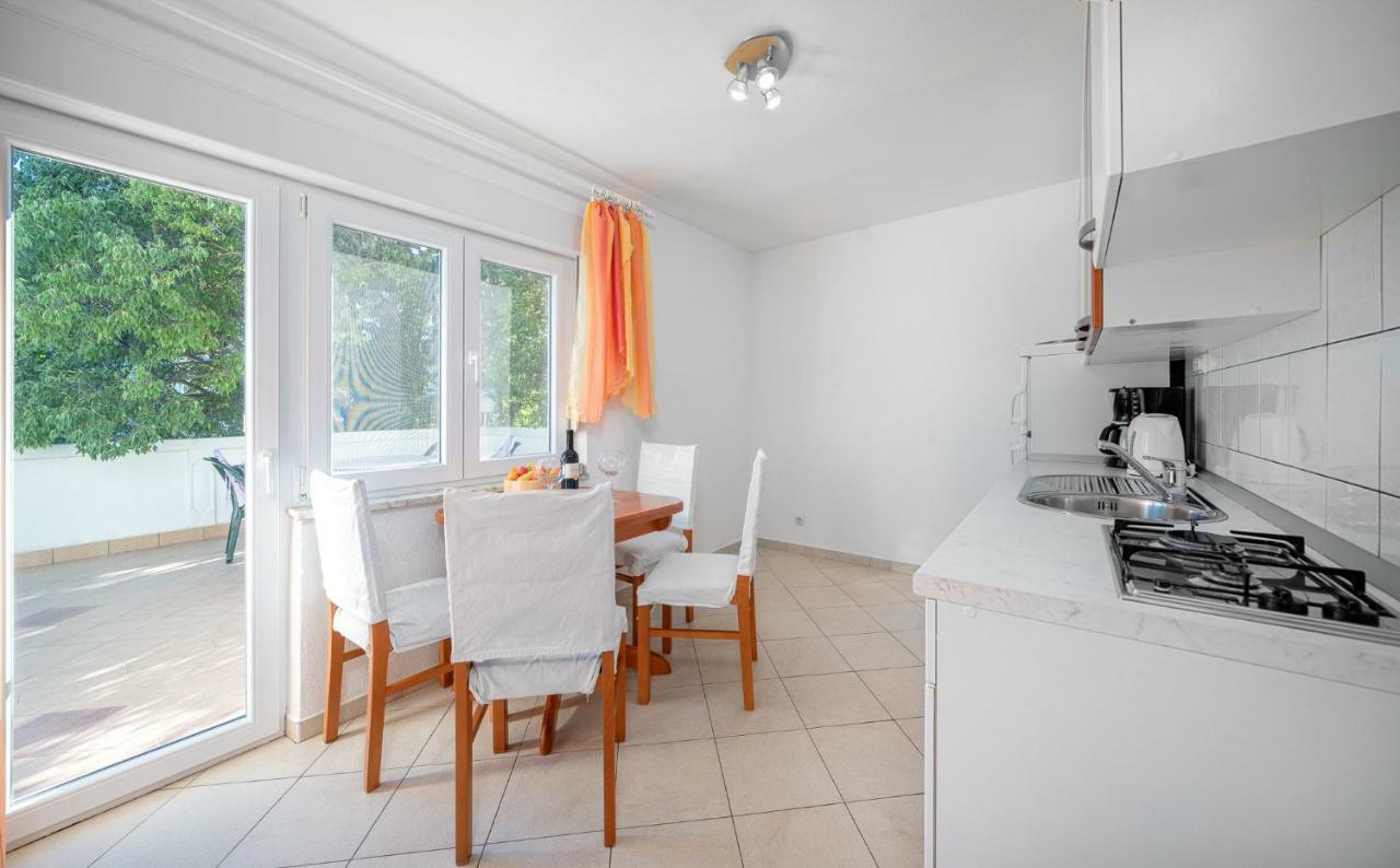 Apartmani Pataca Vodice Extérieur photo