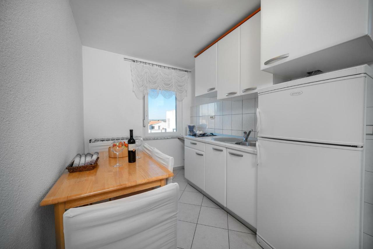 Apartmani Pataca Vodice Extérieur photo