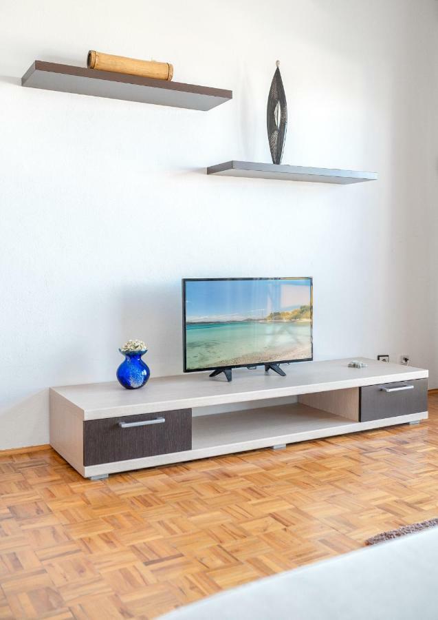 Apartmani Pataca Vodice Extérieur photo